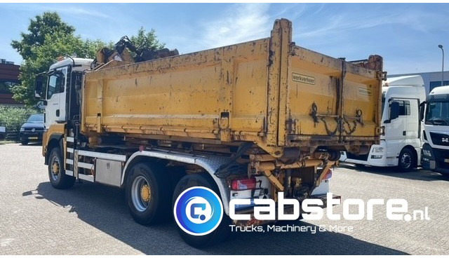 MAN TGS 26.440 6X6 BB EEV MAN TGS 26.440 Euro 5 EEV - 6X6 - Laadkraan - Kipper - Kabelsysteem - Bouwjaar 2010 - Km 657.509 - APK tot 22-11-2025 !! - Kamion sa dizalicom: slika 5 MAN TGS 26.440 6X6 BB EEV MAN TGS 26.440 Euro 5 EEV - 6X6 - Laadkraan - Kipper - Kabelsysteem - Bouwjaar 2010 - Km 657.509 - APK tot 22-11-2025 !! - Kamion sa dizalicom: slika 5