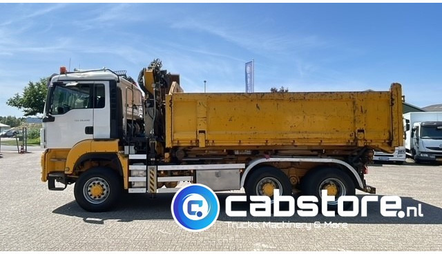 MAN TGS 26.440 6X6 BB EEV MAN TGS 26.440 Euro 5 EEV - 6X6 - Laadkraan - Kipper - Kabelsysteem - Bouwjaar 2010 - Km 657.509 - APK tot 22-11-2025 !! - Istovarivač, Kamion sa dizalicom: slika 4 MAN TGS 26.440 6X6 BB EEV MAN TGS 26.440 Euro 5 EEV - 6X6 - Laadkraan - Kipper - Kabelsysteem - Bouwjaar 2010 - Km 657.509 - APK tot 22-11-2025 !! - Istovarivač, Kamion sa dizalicom: slika 4