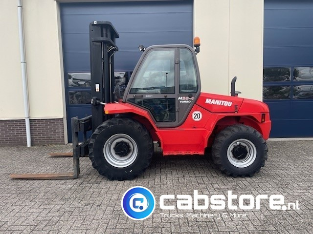 Manitou M 50-4 Turbo offroad forklift 4x4 Ruwterrein heftruck - Bouwjaar 2012 - Freelift - 5 Ton - Terenski viljuškar: slika 3 Manitou M 50-4 Turbo offroad forklift 4x4 Ruwterrein heftruck - Bouwjaar 2012 - Freelift - 5 Ton - Terenski viljuškar: slika 3