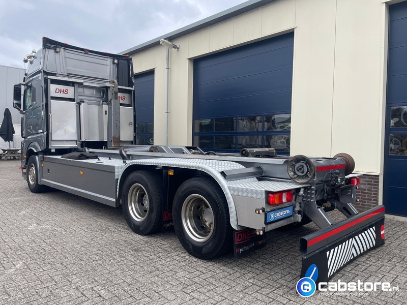 Mercedes-Benz Actros 3363 6x2 Containersysteem - Euro 6 - Bouwjaar 2014 - VDL 21 Ton Haakarmsysteem - 630 Pk Euro 6 - NL Truck - Kamion sa hidrauličnom kukom: slika 3 Mercedes-Benz Actros 3363 6x2 Containersysteem - Euro 6 - Bouwjaar 2014 - VDL 21 Ton Haakarmsysteem - 630 Pk Euro 6 - NL Truck - Kamion sa hidrauličnom kukom: slika 3
