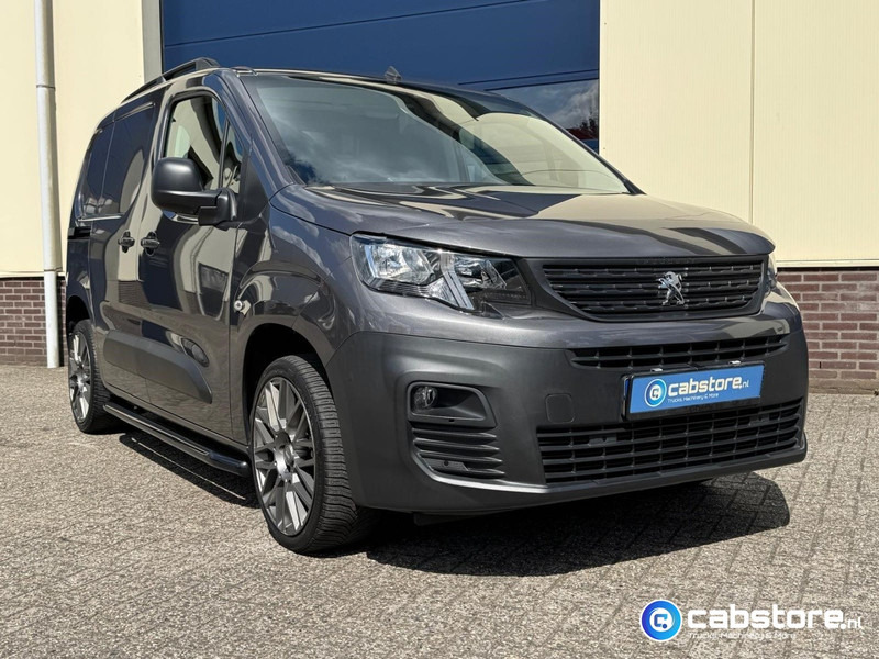 Peugeot Partner 1.5 Blue HDI Asphalt Euro 6 - Gesloten bestelwagen - Bouwjaar 2021 - Km 45.128 !! - Luxe uitvoering - Zeer mooi !! - Mali kombi: slika 2 Peugeot Partner 1.5 Blue HDI Asphalt Euro 6 - Gesloten bestelwagen - Bouwjaar 2021 - Km 45.128 !! - Luxe uitvoering - Zeer mooi !! - Mali kombi: slika 2