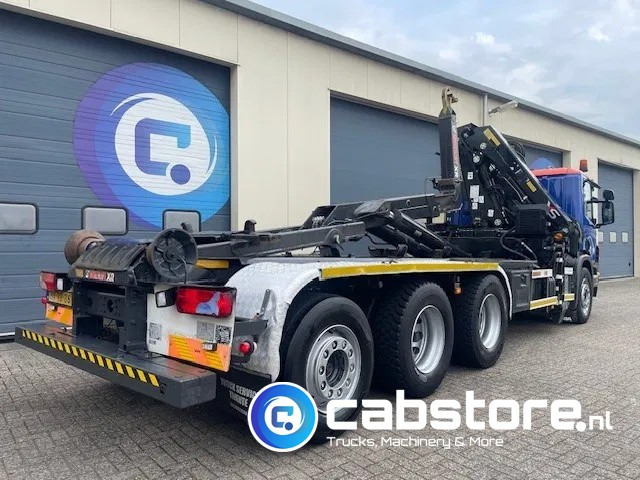 Scania P380 LB 8x4*4 HNA Euro 5 - HIAB 211 E-3 Hipro Crane with remote control + Multilift XR26S61 Hooklift - Year 2009 - Km 336.501 !! - Good condition - Kamion sa dizalicom: slika 4 Scania P380 LB 8x4*4 HNA Euro 5 - HIAB 211 E-3 Hipro Crane with remote control + Multilift XR26S61 Hooklift - Year 2009 - Km 336.501 !! - Good condition - Kamion sa dizalicom: slika 4