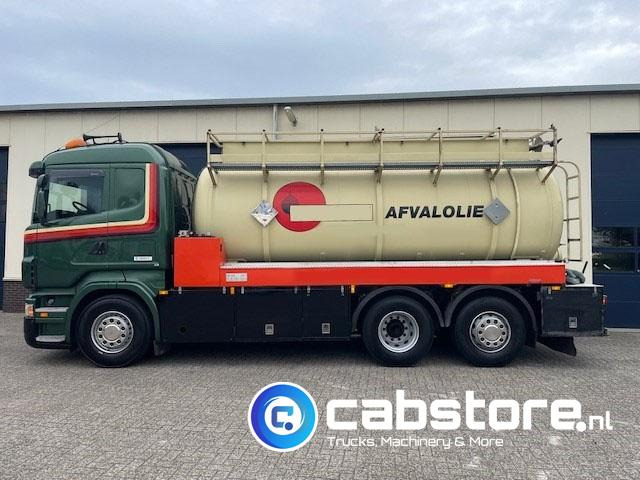 Scania R 420 LB 6X2*4 HNA - Tankwagen - ADR - Bouwjaar 2006 - 16.200 Liter - Weegsysteem - km 832.400 - Olietanks - Kamion cisterna: slika 5 Scania R 420 LB 6X2*4 HNA - Tankwagen - ADR - Bouwjaar 2006 - 16.200 Liter - Weegsysteem - km 832.400 - Olietanks - Kamion cisterna: slika 5
