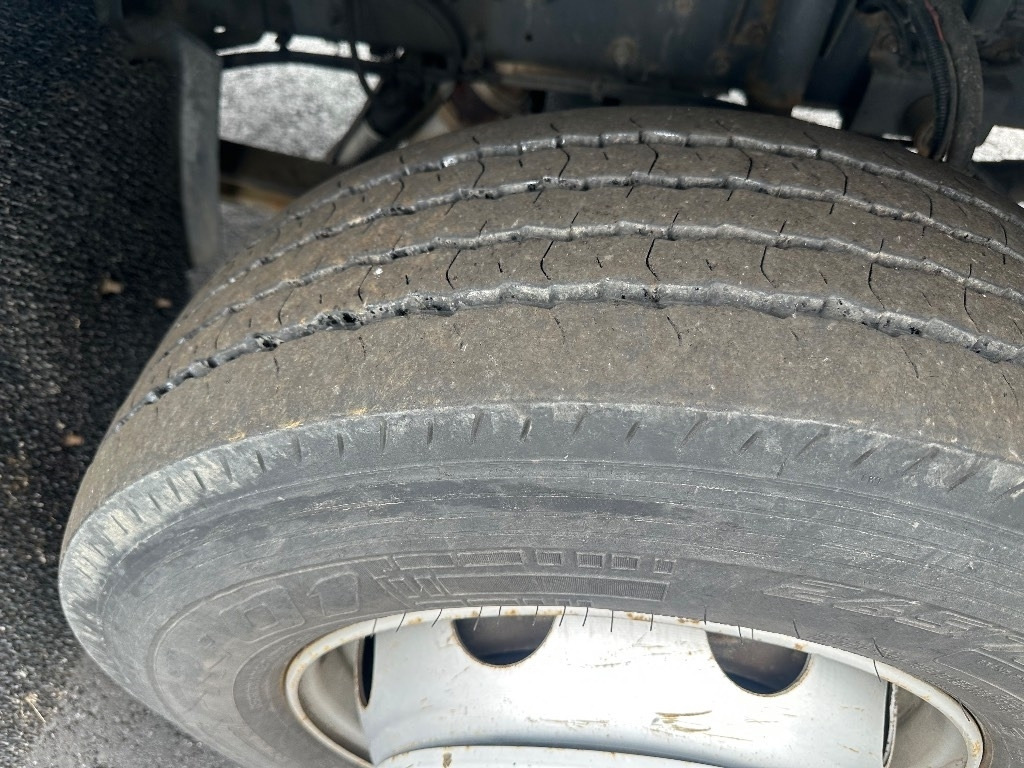 DAF 55.180 henkilönostin - Kamion sa dizalicom: slika 5 DAF 55.180 henkilönostin - Kamion sa dizalicom: slika 5