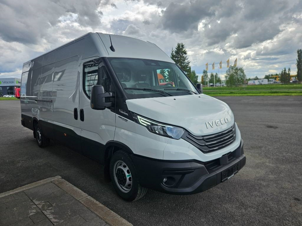 Iveco Daily 35S16A8 - Furgon: slika 2 Iveco Daily 35S16A8 - Furgon: slika 2