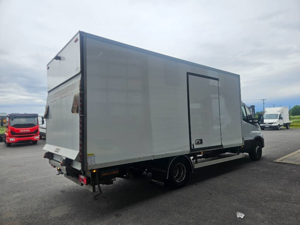 Iveco Daily 72C21 - Dostavno vozilo sa zatvorenim sandukom: slika 3 Iveco Daily 72C21 - Dostavno vozilo sa zatvorenim sandukom: slika 3