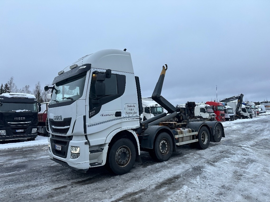 Iveco X-Way 560 8x2 - Kamion sa hidrauličnom kukom: slika 1 Iveco X-Way 560 8x2 - Kamion sa hidrauličnom kukom: slika 1