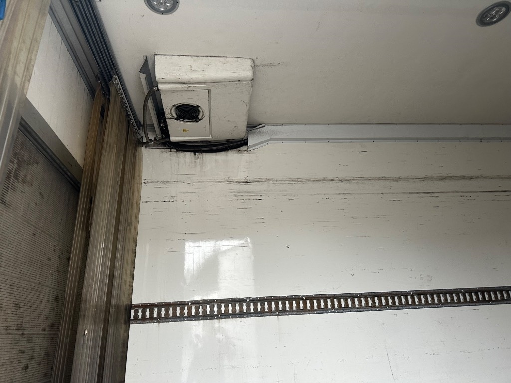 Mercedes-Benz Atego 818 - Hladnjača: slika 5 Mercedes-Benz Atego 818 - Hladnjača: slika 5