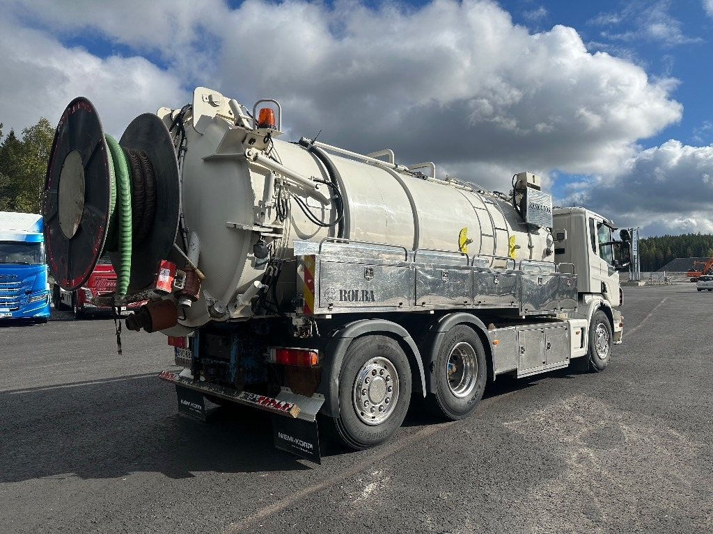 Scania P340 6x2*4 - Vakuumska cisterna: slika 4 Scania P340 6x2*4 - Vakuumska cisterna: slika 4