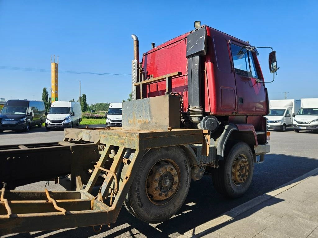 Sisu SM300 8X2 - Šticar: slika 4 Sisu SM300 8X2 - Šticar: slika 4