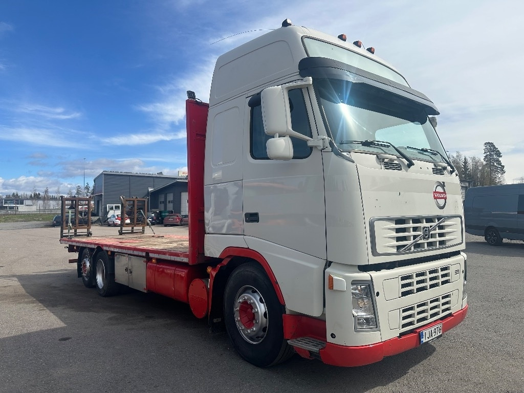 Volvo FH12 460 - Kamion sa tovarnim sandukom: slika 2 Volvo FH12 460 - Kamion sa tovarnim sandukom: slika 2