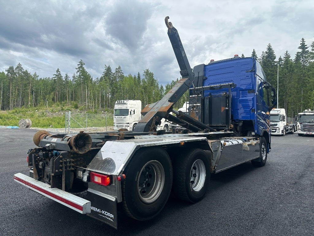 Volvo FH13 540 6x2 Manuaali - Kamion sa hidrauličnom kukom: slika 3 Volvo FH13 540 6x2 Manuaali - Kamion sa hidrauličnom kukom: slika 3
