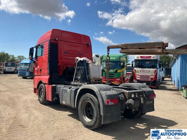 MAN TGX 18.440 - Kamion sa golom šasijom i zatvorenom kabinom: slika 4 MAN TGX 18.440 - Kamion sa golom šasijom i zatvorenom kabinom: slika 4