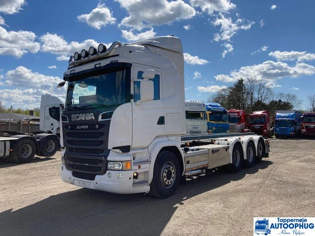 Scania R580 8X4 ONLY PARTS - Kamion za prevoz kontejnera/ Kamion sa promenjivim sandukom: slika 4 Scania R580 8X4 ONLY PARTS - Kamion za prevoz kontejnera/ Kamion sa promenjivim sandukom: slika 4