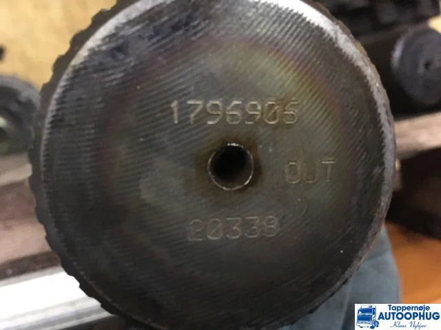 Scania R885 stikaksel P/N: 1796906 / 1796908 - Diferencijalna brzina za Kamion: slika 1 Scania R885 stikaksel P/N: 1796906 / 1796908 - Diferencijalna brzina za Kamion: slika 1