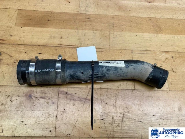Scania Retarder vandrør Scania 2211743 - Menjač i delovi za Kamion: slika 1 Scania Retarder vandrør Scania 2211743 - Menjač i delovi za Kamion: slika 1