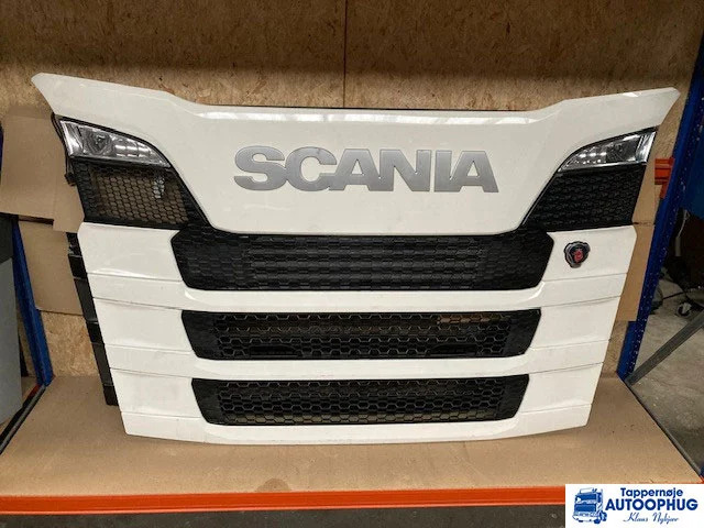 Scania S Front grille - Karoserija i eksterijer za Kamion: slika 1 Scania S Front grille - Karoserija i eksterijer za Kamion: slika 1