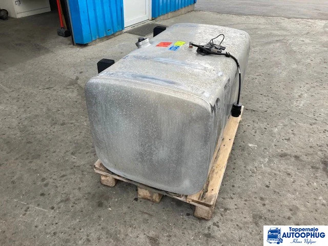 Scania diesel tank 500L Scania 1871190 - Rezervoar za gorivo za Kamion: slika 3 Scania diesel tank 500L Scania 1871190 - Rezervoar za gorivo za Kamion: slika 3