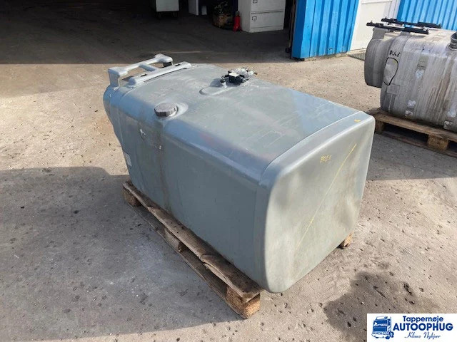 Scania fuel tank 610 liter Scania 2132702 - Rezervoar za gorivo za Kamion: slika 3 Scania fuel tank 610 liter Scania 2132702 - Rezervoar za gorivo za Kamion: slika 3