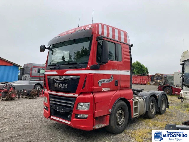 MAN TGX 26.500 NEW MOTOR - Tegljač: slika 2 MAN TGX 26.500 NEW MOTOR - Tegljač: slika 2