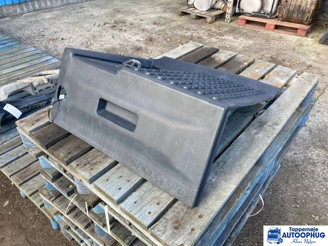 Volvo Batterilåg – Volvo 22078082 - Baterija za Kamion: slika 1 Volvo Batterilåg – Volvo 22078082 - Baterija za Kamion: slika 1