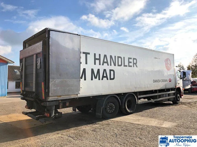 Volvo FM330 Coolerbox 6×2 - Hladnjača: slika 4 Volvo FM330 Coolerbox 6×2 - Hladnjača: slika 4