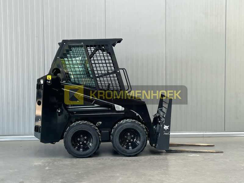 Bobcat S 70 - Mini utovarivač: slika 5 Bobcat S 70 - Mini utovarivač: slika 5