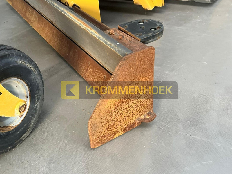 Dodatak Caterpillar Grader Cobra 2700 HD Aanbouwgrader voor Schranklader: slika 10