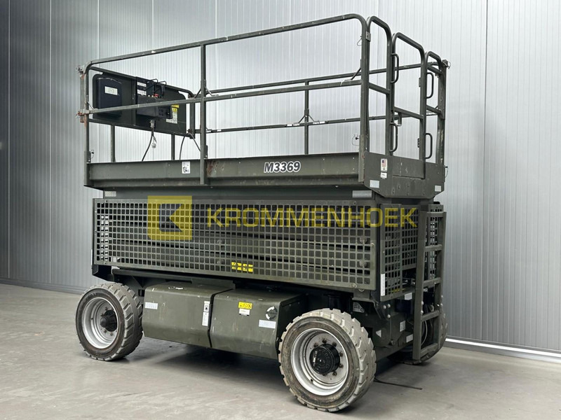 JLG M 3369 - Lift u obliku makaza: slika 3 JLG M 3369 - Lift u obliku makaza: slika 3