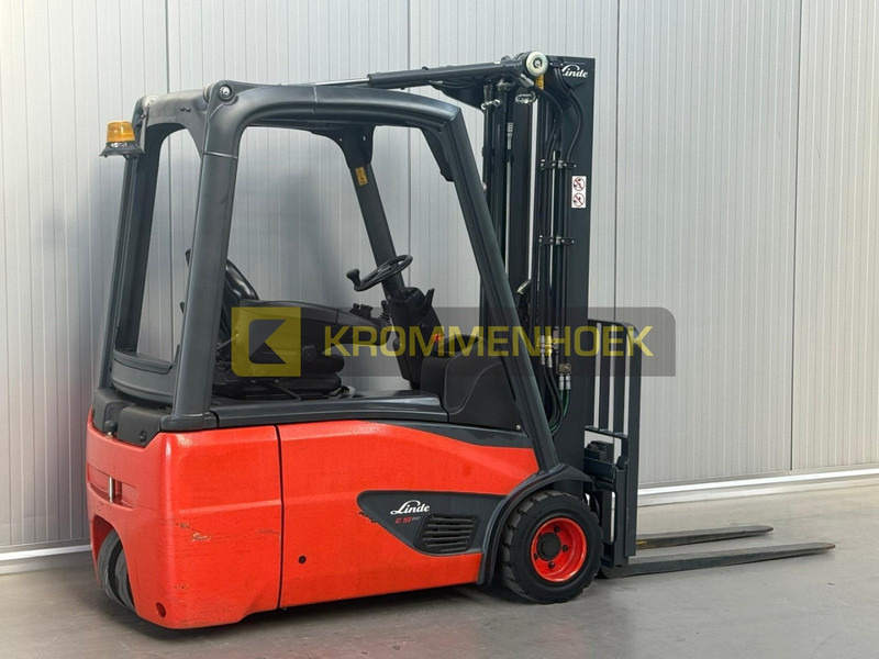 Linde E 18 - Električni viljuškar: slika 4 Linde E 18 - Električni viljuškar: slika 4