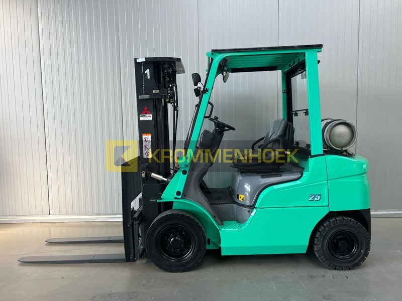 Mitsubishi FG 25 NT - Gasni viljuškar: slika 1 Mitsubishi FG 25 NT - Gasni viljuškar: slika 1