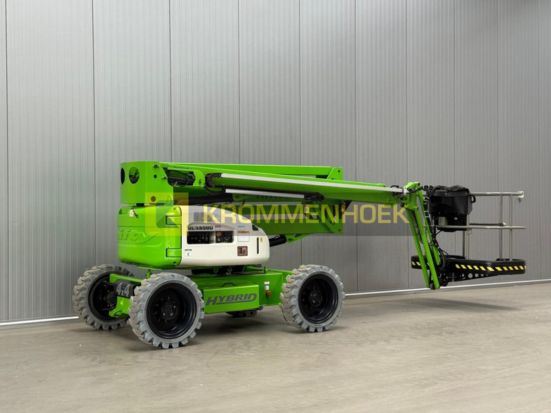 Nifty Lift HR 17 Hybrid 4x4 - Zglobna platforma: slika 4 Nifty Lift HR 17 Hybrid 4x4 - Zglobna platforma: slika 4