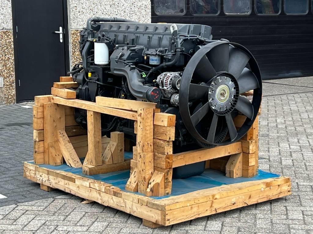 CNH Engine - FPT Cursor 13 - F3BE9681C - Motor za Poljoprivredna mašina: slika 1 CNH Engine - FPT Cursor 13 - F3BE9681C - Motor za Poljoprivredna mašina: slika 1
