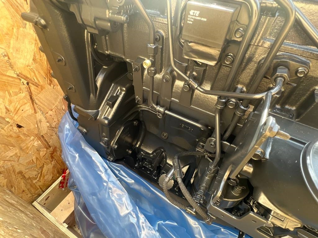 CNH Moteur - FPT Cursor 9 - F2CFE613G - Motor za Poljoprivredna mašina: slika 4 CNH Moteur - FPT Cursor 9 - F2CFE613G - Motor za Poljoprivredna mašina: slika 4