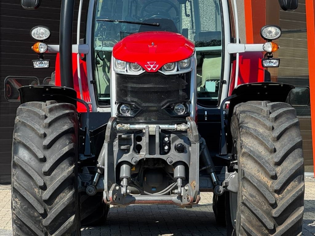 Massey Ferguson 7S165 EFFICIENT, DYNA 6, TOPCON GPS, 1082 hours!! - Traktor: slika 5 Massey Ferguson 7S165 EFFICIENT, DYNA 6, TOPCON GPS, 1082 hours!! - Traktor: slika 5