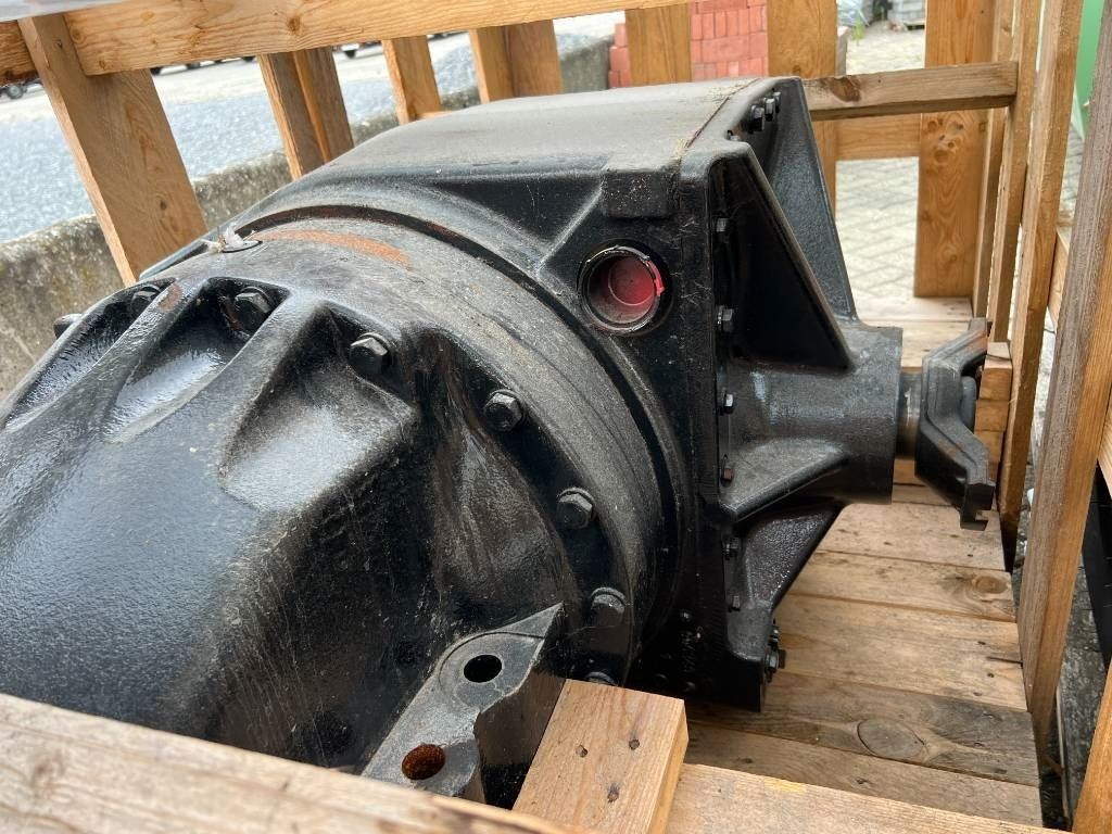 New Holland Front Axle New Holland T9 / Case Steiger - CNH - - Ram/ Šasija za Poljoprivredna mašina: slika 3 New Holland Front Axle New Holland T9 / Case Steiger - CNH - - Ram/ Šasija za Poljoprivredna mašina: slika 3