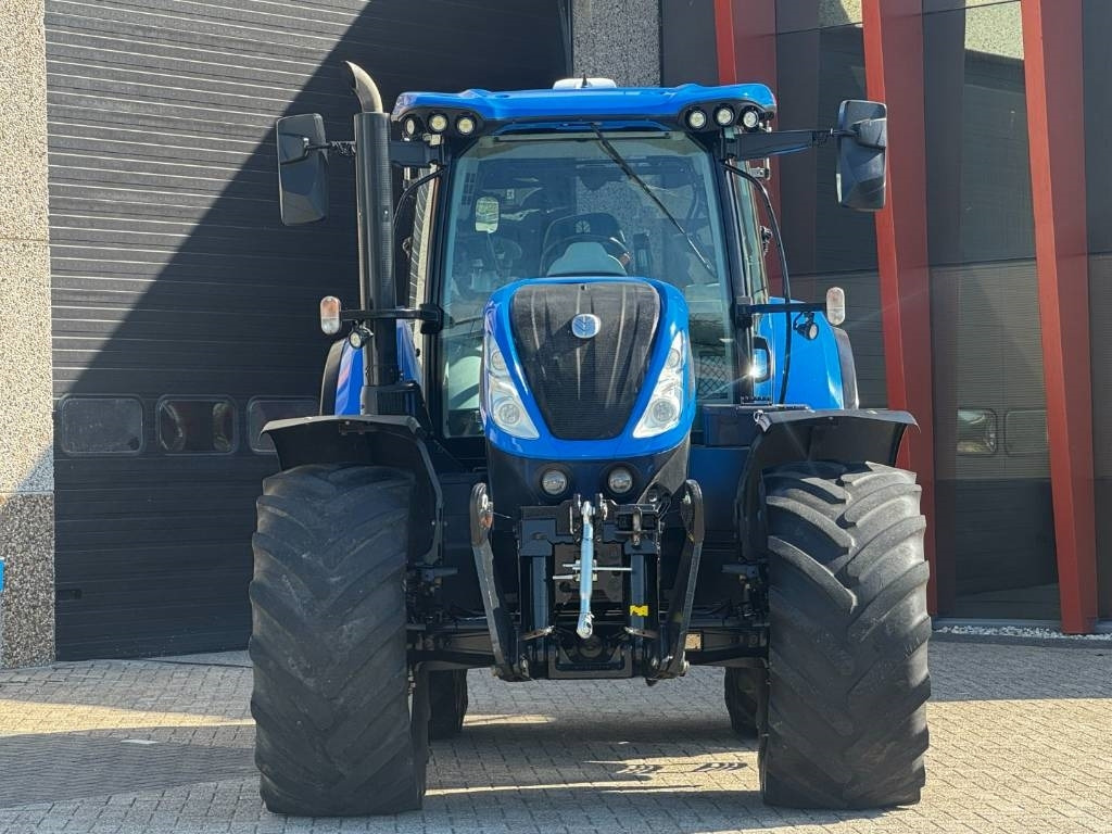 New Holland T7.245 Auto Command, GPS complete, - Traktor: slika 5 New Holland T7.245 Auto Command, GPS complete, - Traktor: slika 5