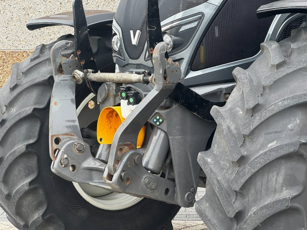 Valtra N174D, Frontlinkage + PTO, Frontloader, 3846 hours - Traktor: slika 4 Valtra N174D, Frontlinkage + PTO, Frontloader, 3846 hours - Traktor: slika 4