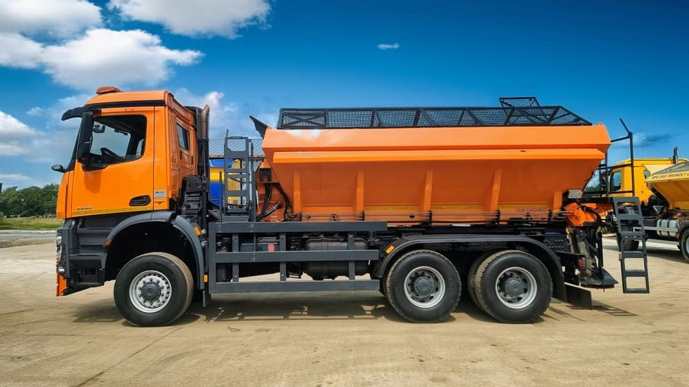 Mercedes-Benz AROCS 3333 6x6 - Kamion: slika 2 Mercedes-Benz AROCS 3333 6x6 - Kamion: slika 2