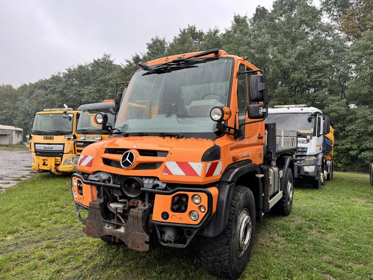 Korisno/ Posebno vozilo Mercedes-Benz Unimog U527: slika 9