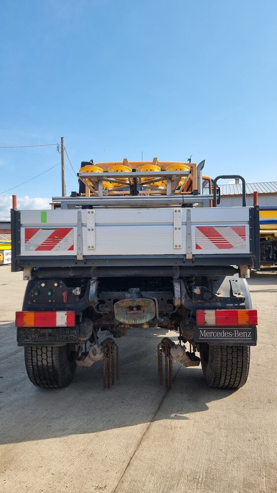 MERCEDES-BENZ Unimog U400 - Komunalni traktor: slika 3 MERCEDES-BENZ Unimog U400 - Komunalni traktor: slika 3