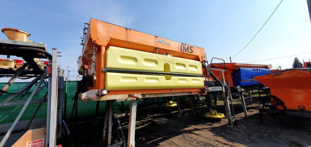 Schmidt KUPPER WEISSER 5m3 - Rasipač peska/ Soli za Korisno/ Posebno vozilo: slika 3 Schmidt KUPPER WEISSER 5m3 - Rasipač peska/ Soli za Korisno/ Posebno vozilo: slika 3