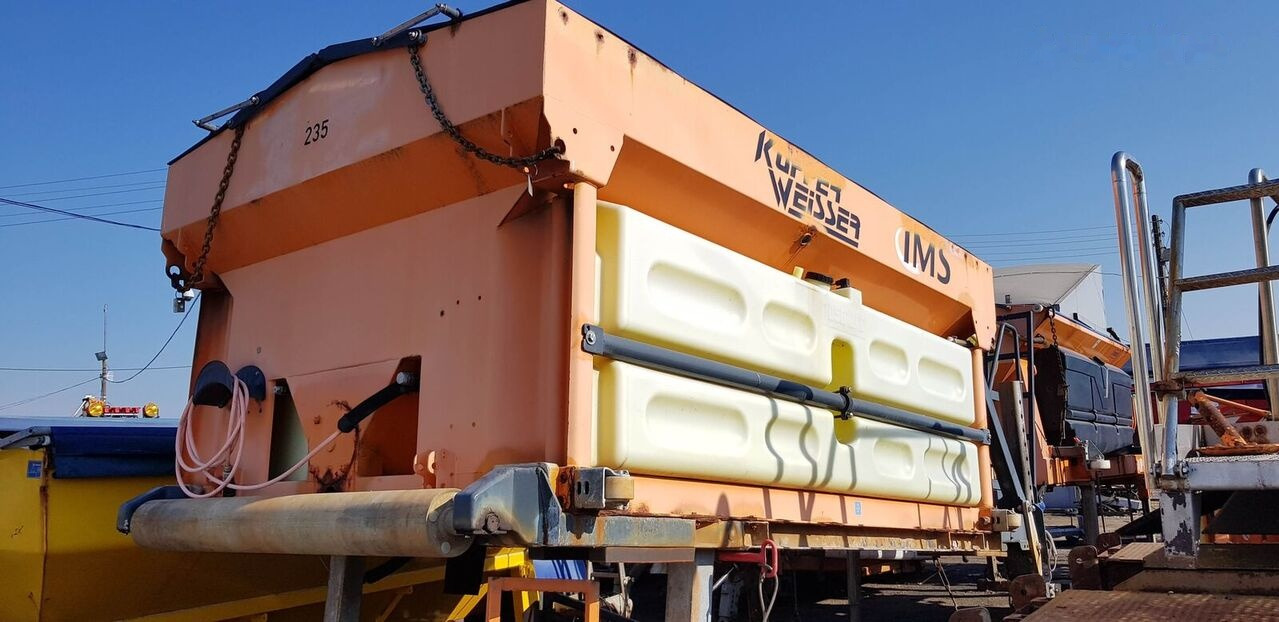 Schmidt KUPPER WEISSER 5m3 - Rasipač peska/ Soli za Korisno/ Posebno vozilo: slika 1 Schmidt KUPPER WEISSER 5m3 - Rasipač peska/ Soli za Korisno/ Posebno vozilo: slika 1