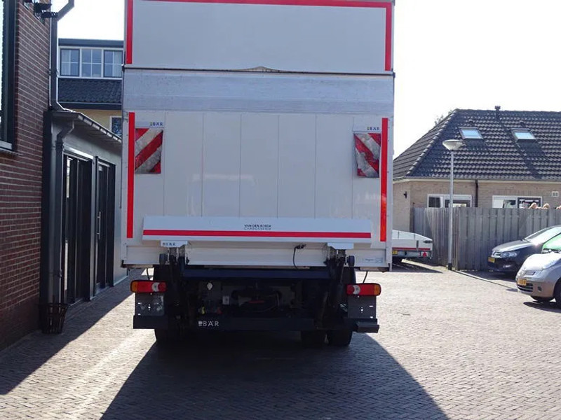 DAF LF 260 16 TON SLEEPER BOX 720X250X244 LBW 1.5 T - Kamion sa zatvorenim sandukom: slika 2 DAF LF 260 16 TON SLEEPER BOX 720X250X244 LBW 1.5 T - Kamion sa zatvorenim sandukom: slika 2