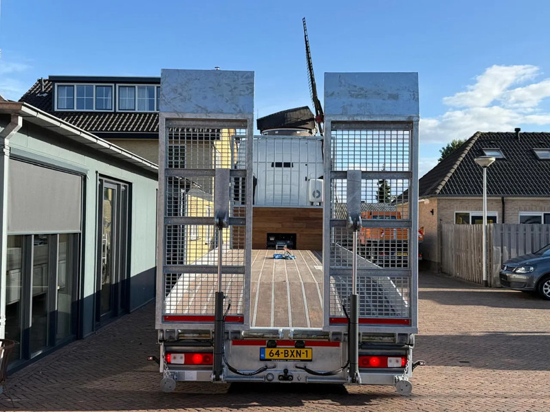 Renault T530 HIGH SHOWTRUCK Unused MULTI Transporter Full Option! - Kamion za prevoz automobila: slika 4 Renault T530 HIGH SHOWTRUCK Unused MULTI Transporter Full Option! - Kamion za prevoz automobila: slika 4