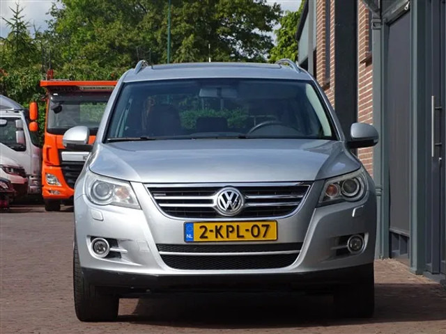 Volkswagen Tiguan 2.0 TDI Sport&Style 4motion Panoramadak - SUVSUV: slika 3 Volkswagen Tiguan 2.0 TDI Sport&Style 4motion Panoramadak - SUVSUV: slika 3