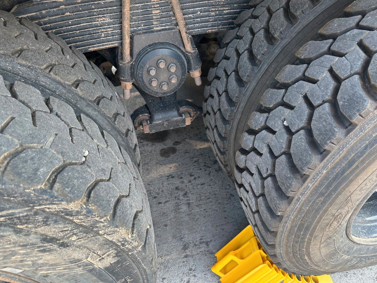 MAN TGS 35.510 8X4 Motorschaden - Istovarivač: slika 5 MAN TGS 35.510 8X4 Motorschaden - Istovarivač: slika 5