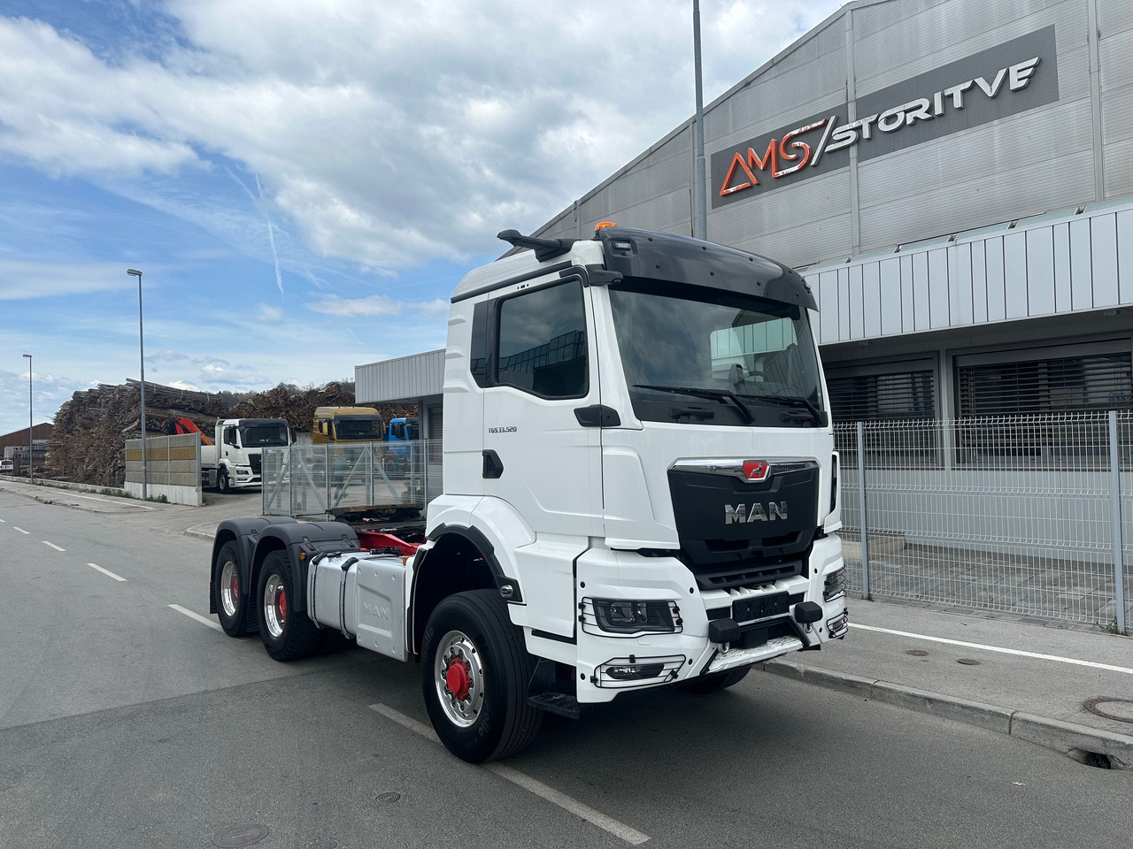 MAN TGS 33.520 6X6 Hydrodrive Kiphidraulika - Tegljač: slika 1 MAN TGS 33.520 6X6 Hydrodrive Kiphidraulika - Tegljač: slika 1