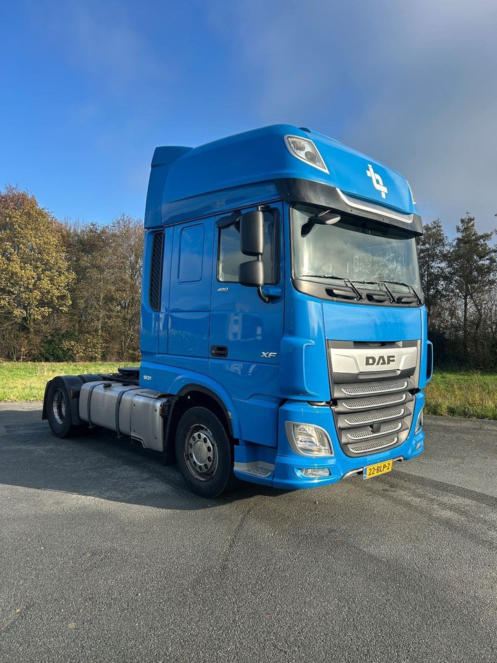 DAF XF 480 XF480 Super Space Very complete trucks More pc available - Tegljač: slika 2 DAF XF 480 XF480 Super Space Very complete trucks More pc available - Tegljač: slika 2