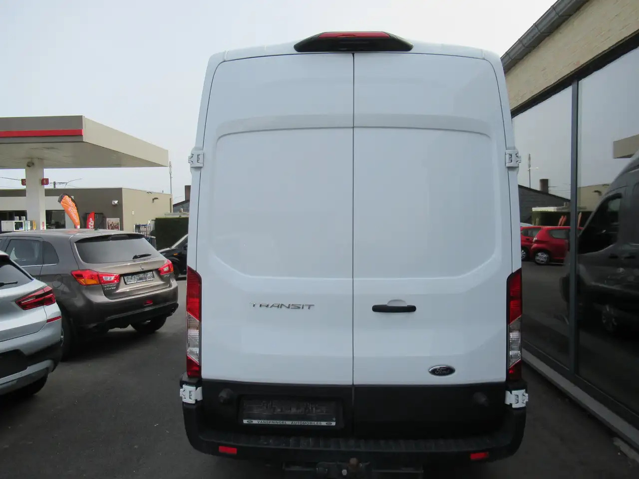 Ford Transit L3H3 170CV NAVI CRUISE 21400€+TVA/BTW - Furgon: slika 4 Ford Transit L3H3 170CV NAVI CRUISE 21400€+TVA/BTW - Furgon: slika 4